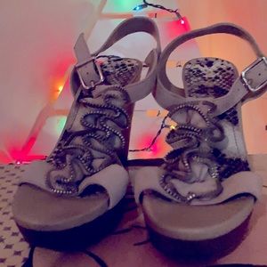 Gianni Bini wedge sandal